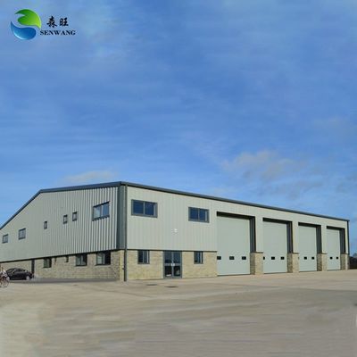 Armazém de estruturas de aço com telhado de painéis de sanduíche Certificado ISO 9001