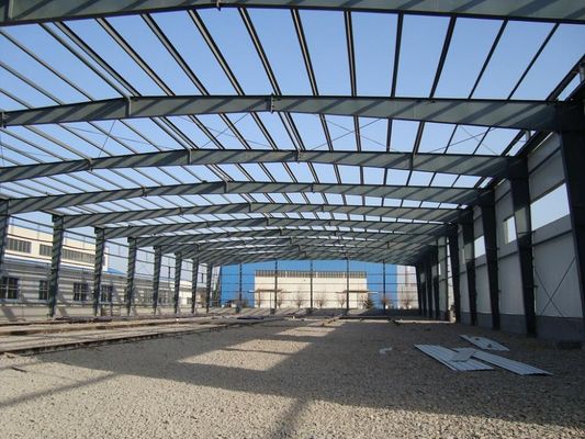 Resistente às intempéries GB Estrutura de aço pré-fabricada Armazém de montagem rápida