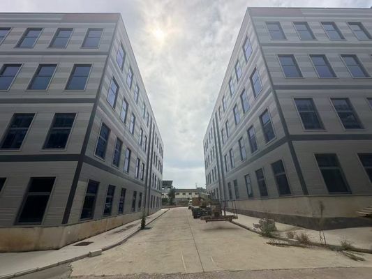 Edifícios de aço pré-fabricados de parede de cortina personalizada