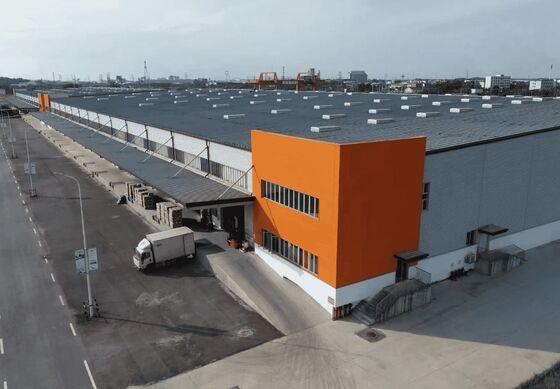 Hangar de aeronave pré-construído com conectores galvanizados por imersão a quente e resistência à carga do vento a 100 km/h