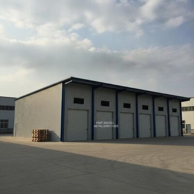 Edifício de armazenamento de aço de telhado plano Construção metálica fácil de instalar Ideal para armazenamento comercial e proteção de mercadorias a granel